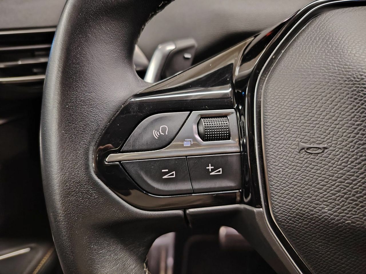 Peugeot 5008 1.5 BlueHDi 96kW S&S Roadtrip EAT8 - Foto 31