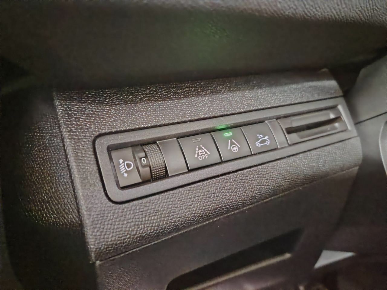 Peugeot 5008 1.5 BlueHDi 96kW S&S Roadtrip EAT8 - Foto 15