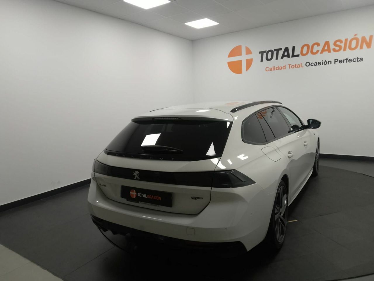 Peugeot 508 SW GT BlueHDi 132kW(180CV) S&S EAT8 - Foto 8