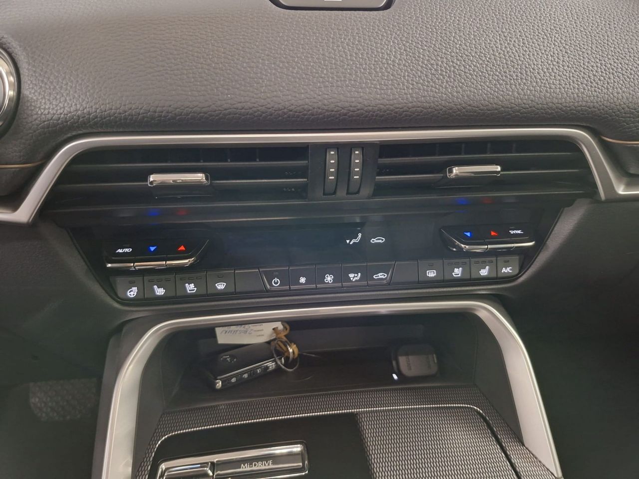 Mazda CX-60 e-Skyactiv PHEV AWD Exclusive-Line - Foto 30