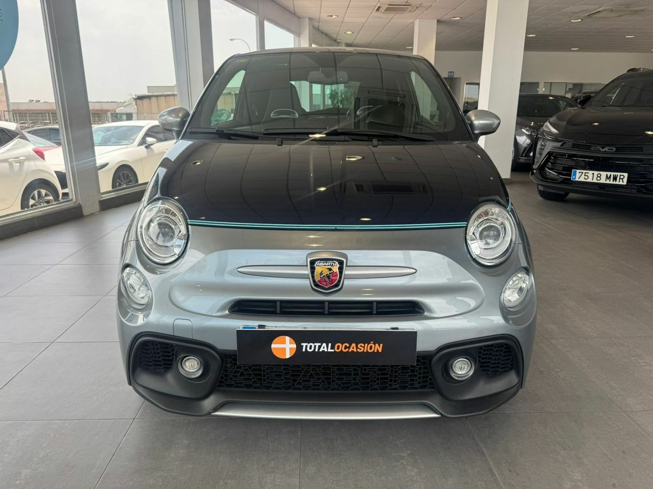 Abarth 500 695 Rivale 1.4 T-Jet 132kW (180CV) - Foto 15