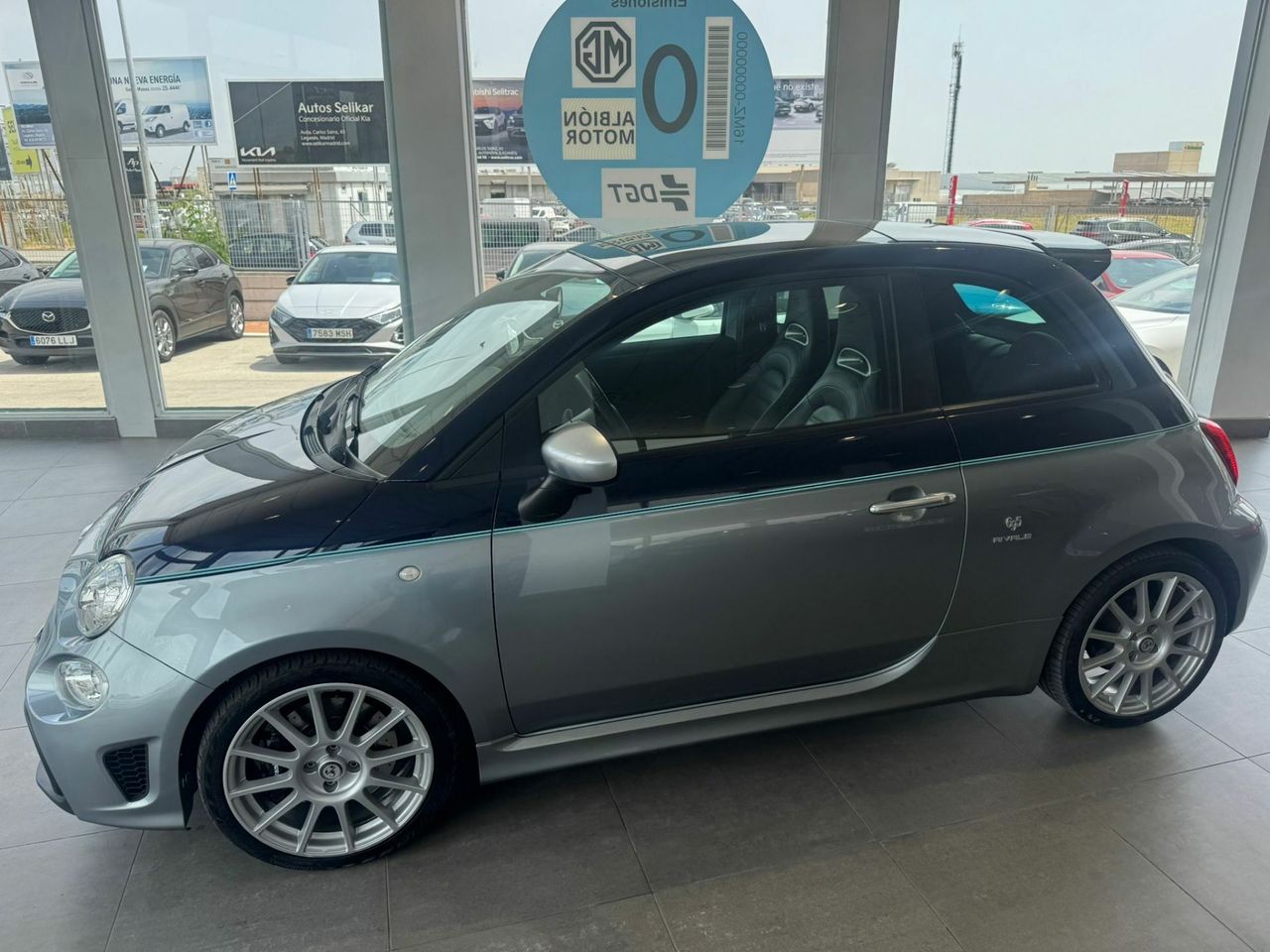 Abarth 500 695 Rivale 1.4 T-Jet 132kW (180CV) - Foto 5