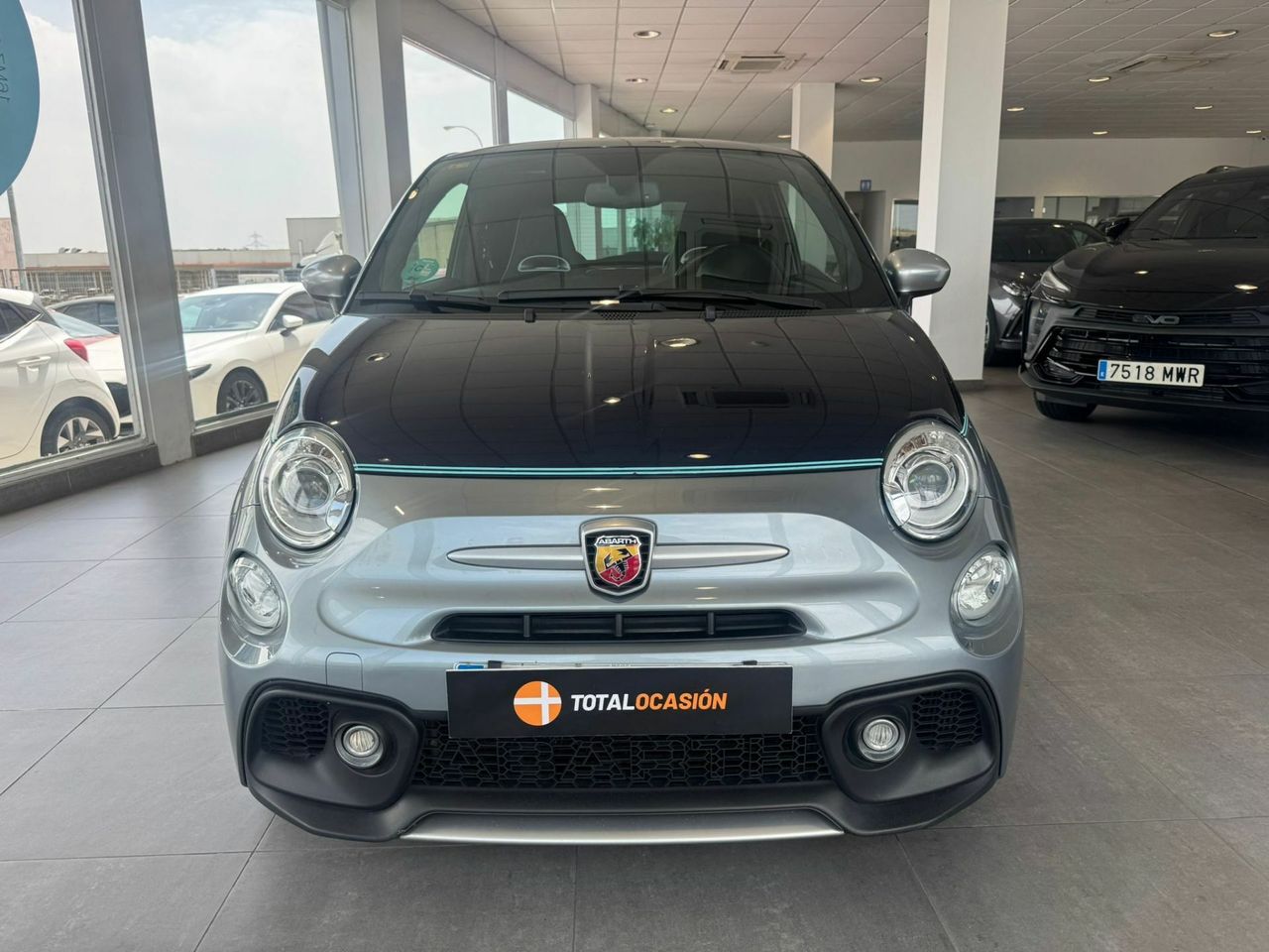 Abarth 500 695 Rivale 1.4 T-Jet 132kW (180CV) - Foto 4