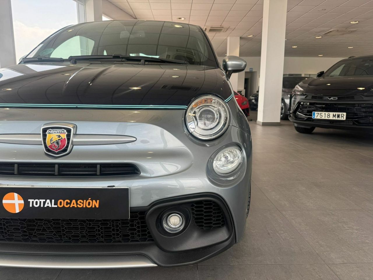 Abarth 500 695 Rivale 1.4 T-Jet 132kW (180CV) - Foto 14