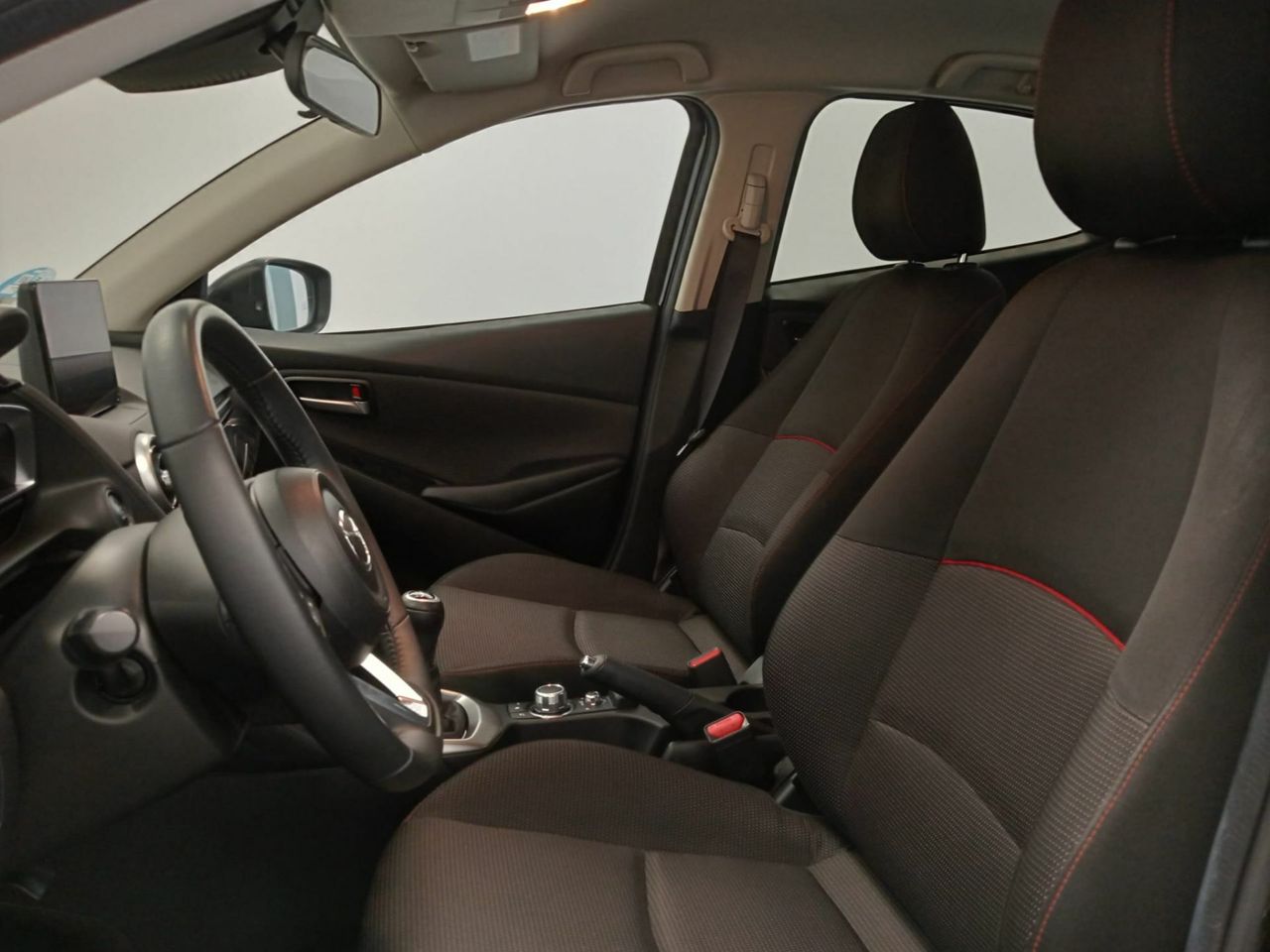 Mazda 2 e-SKYACTIV G 1.5 66kW (90CV) MT Homura - Foto 17