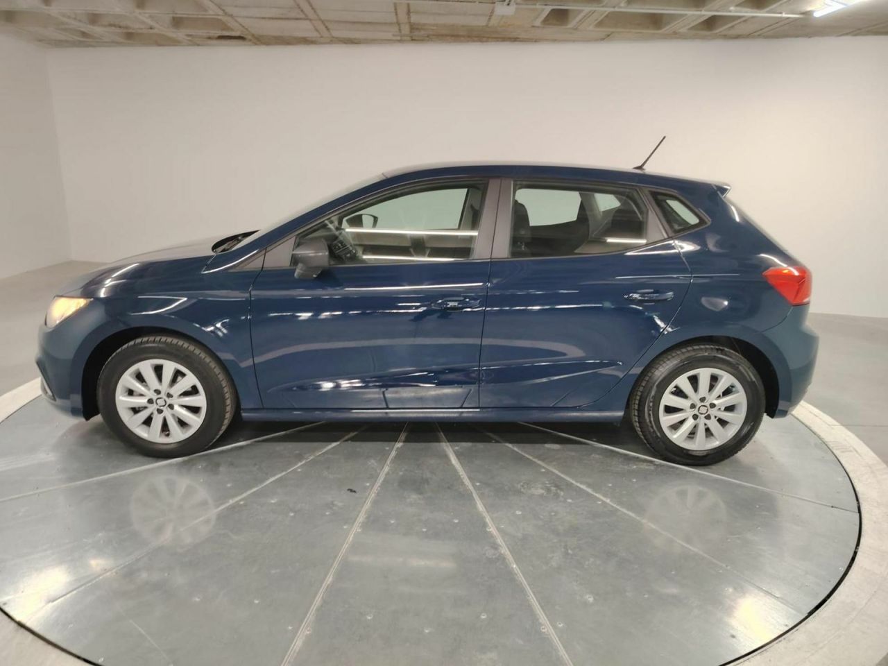 Seat Ibiza 1.0 MPI 59kW (80CV) Reference Plus - Foto 6