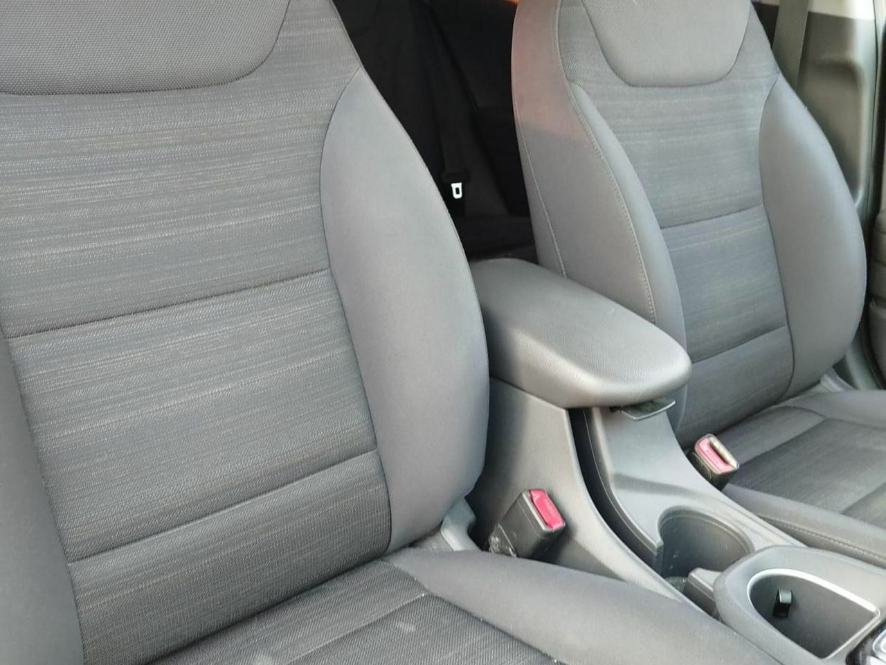 Hyundai IONIQ 1.6 GDI HEV Klass Nav DCT - Foto 4
