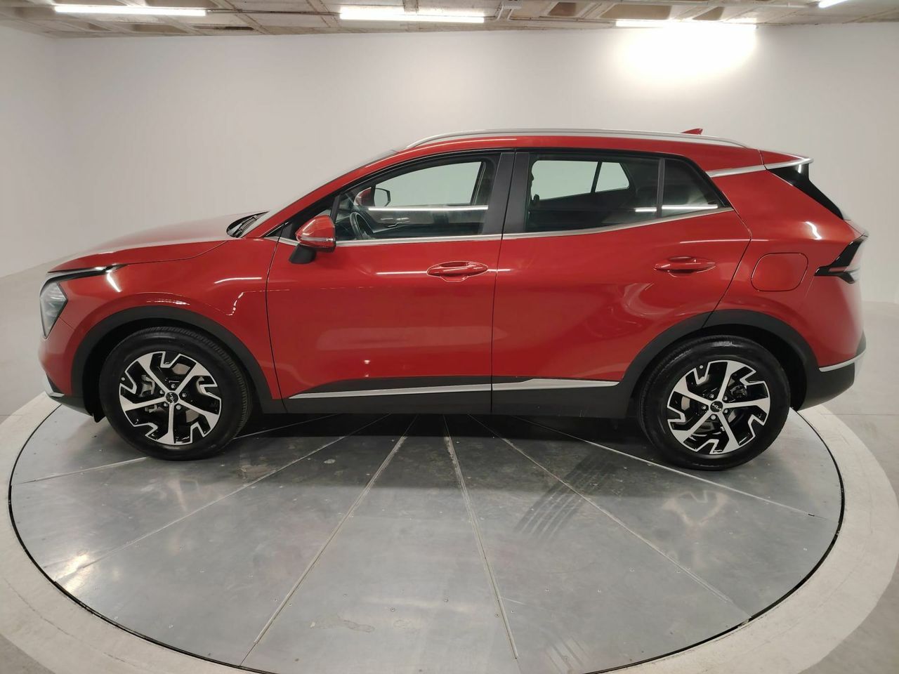 Kia Sportage 1.6 T-GDi MHEV 118kW (160CV) Drive 17