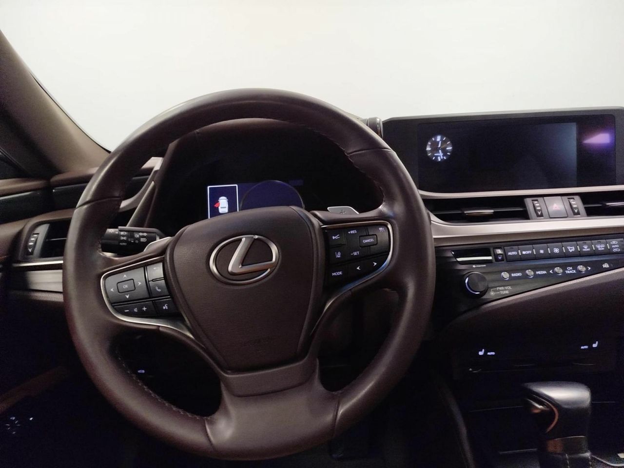 Lexus ES 2.5 300h Executive - Foto 24