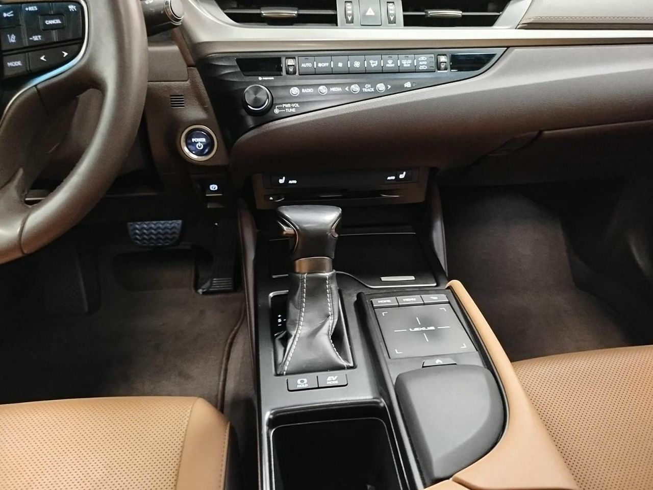 Lexus ES 2.5 300h Executive - Foto 25