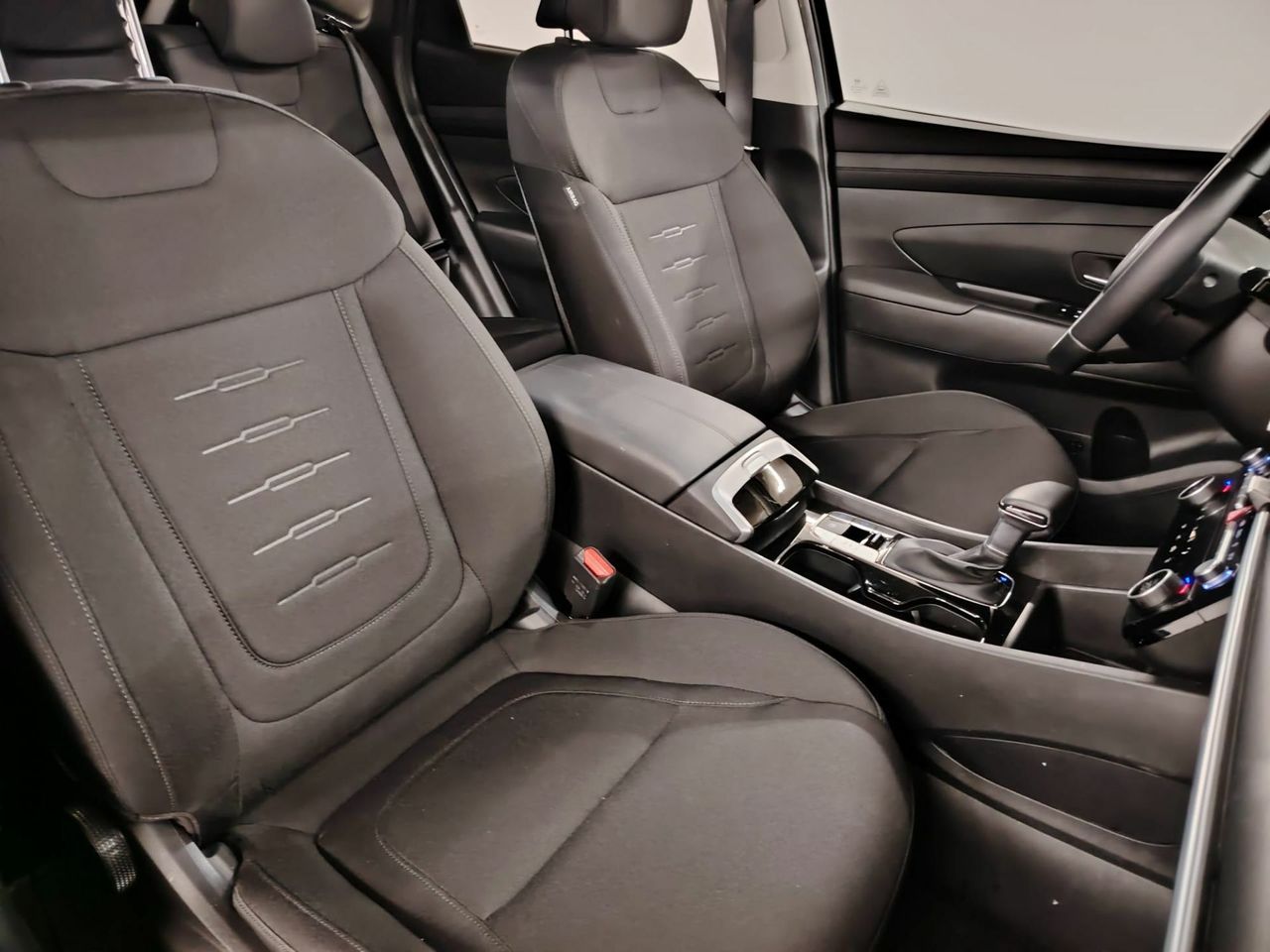 Hyundai Tucson 1.6T 118kW (160CV) 48V DCT Maxx - Foto 32
