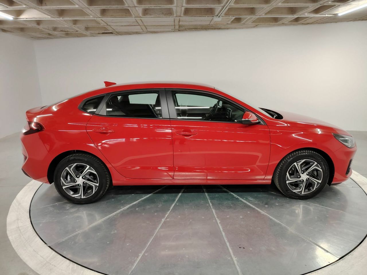 Hyundai i30 1.0 TGDI Essence Fastback LRR - Foto 5