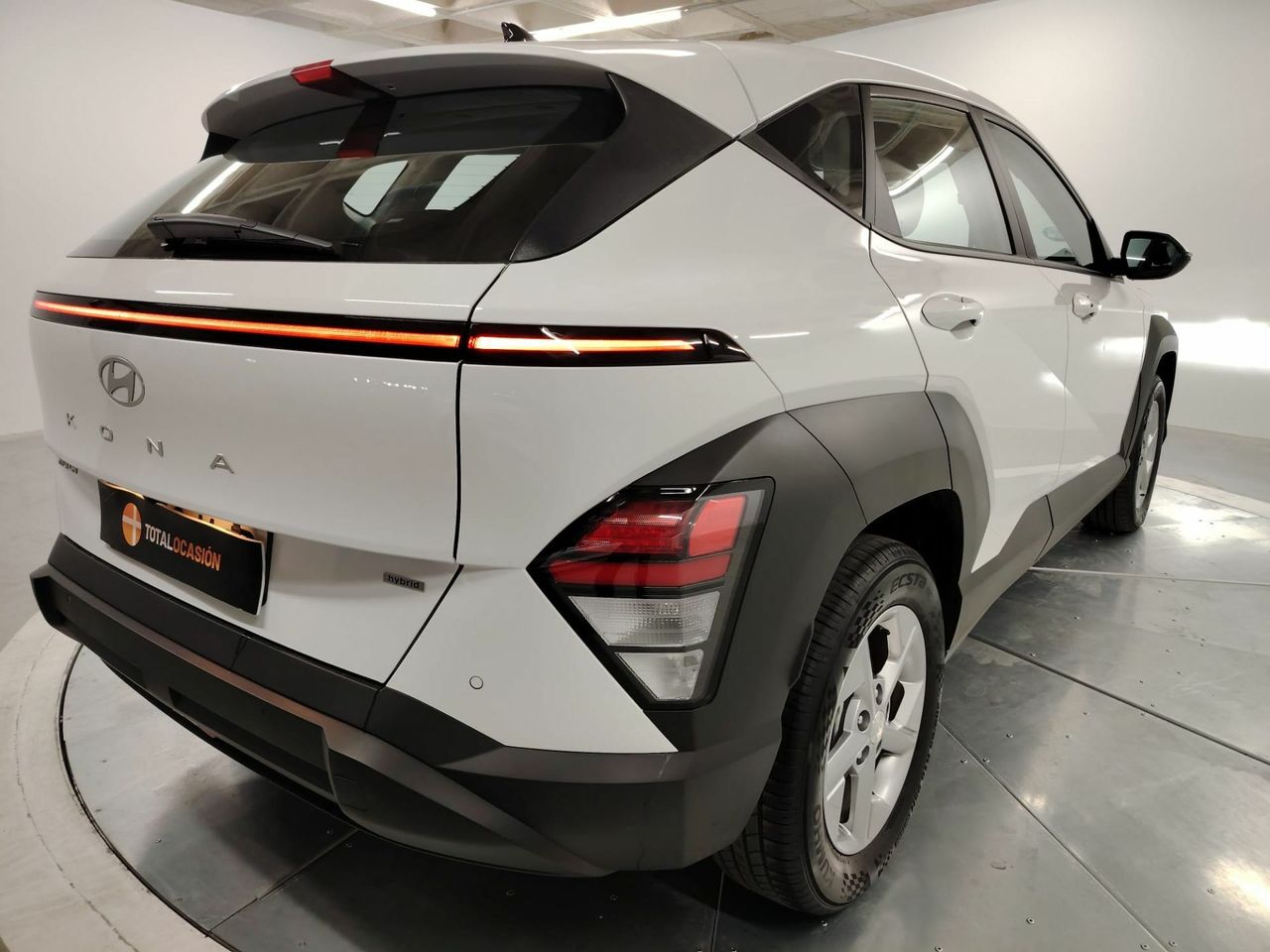 Hyundai Kona 1.6 GDI HEV Maxx DCT - Foto 9