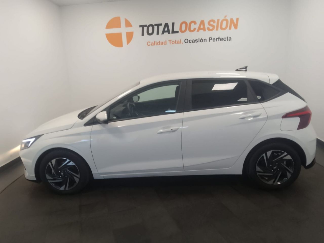 Hyundai i20 1.0 TGDI 74kW (100CV) Tecno - Foto 7