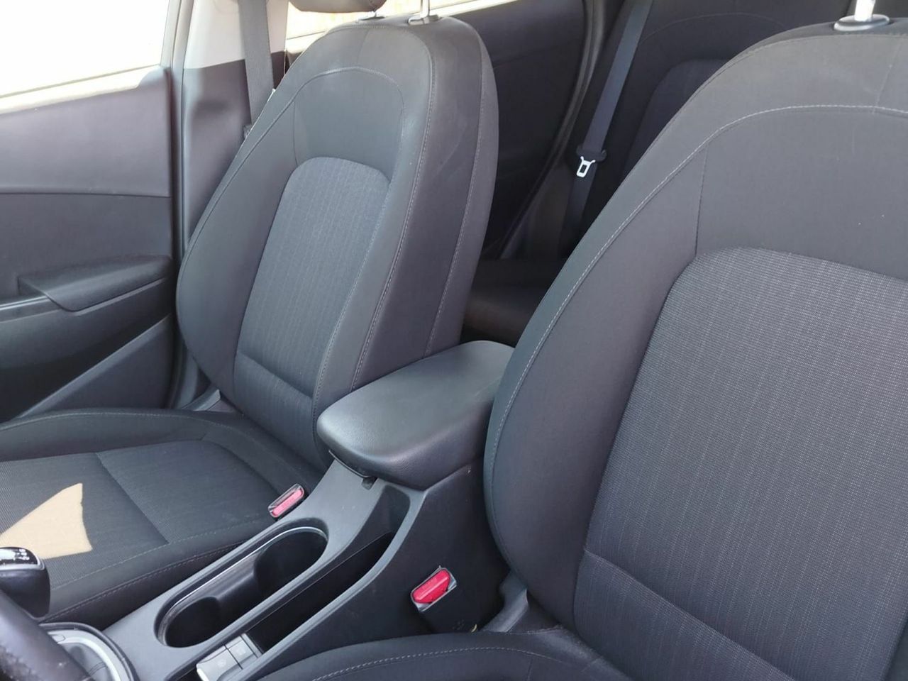 Hyundai Kona 1.0 TGDI 48V Tecno 4X2 - Foto 4