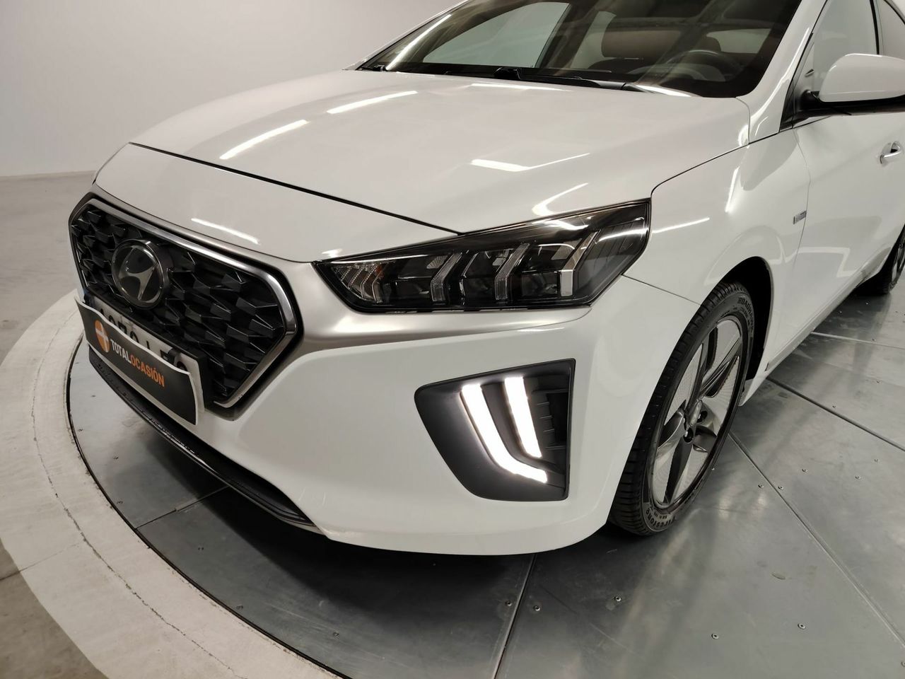 Hyundai IONIQ 1.6 GDI HEV Tecno DCT - Foto 33