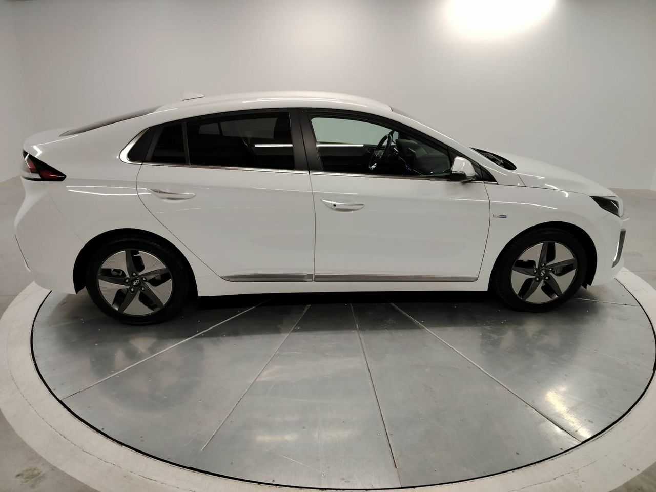 Hyundai IONIQ 1.6 GDI HEV Tecno DCT - Foto 5