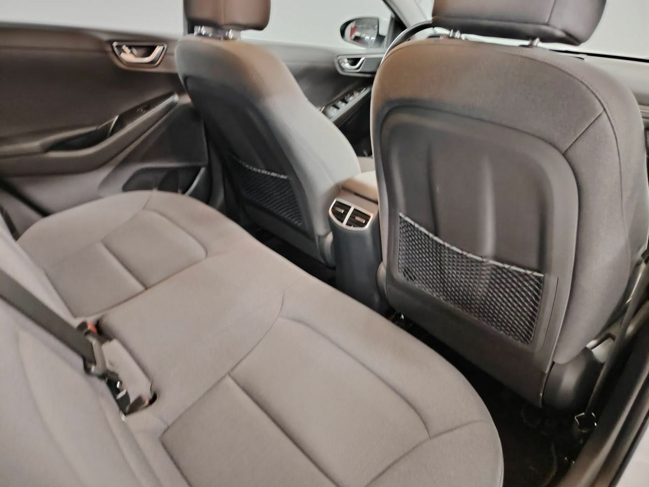 Hyundai IONIQ 1.6 GDI HEV Tecno DCT - Foto 15