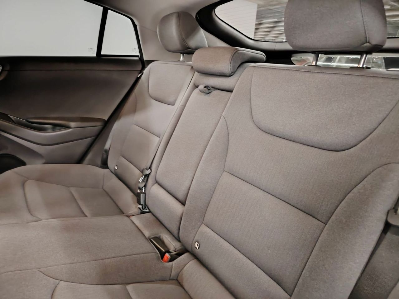 Hyundai IONIQ 1.6 GDI HEV Tecno DCT - Foto 37