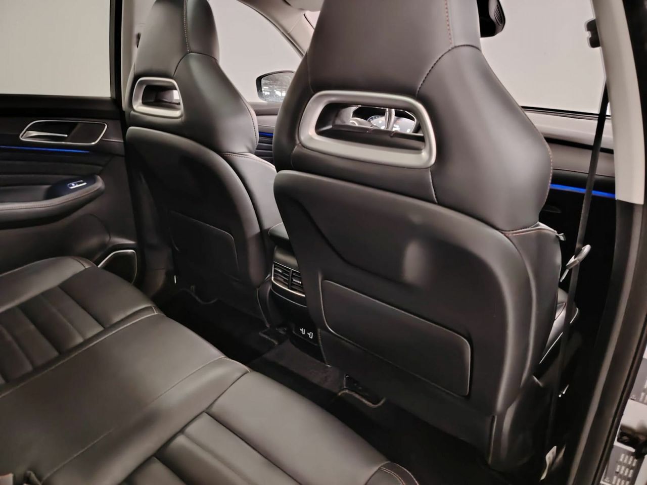 MG eHS 1.5T-GDI PHEV Luxury - Foto 38
