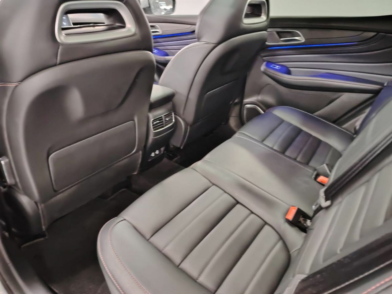 MG eHS 1.5T-GDI PHEV Luxury - Foto 35