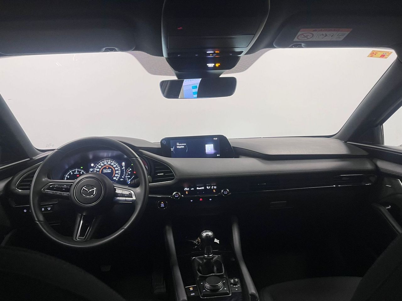 Mazda 3 2.0 SKYACTIV-X ZENITH - Foto 18