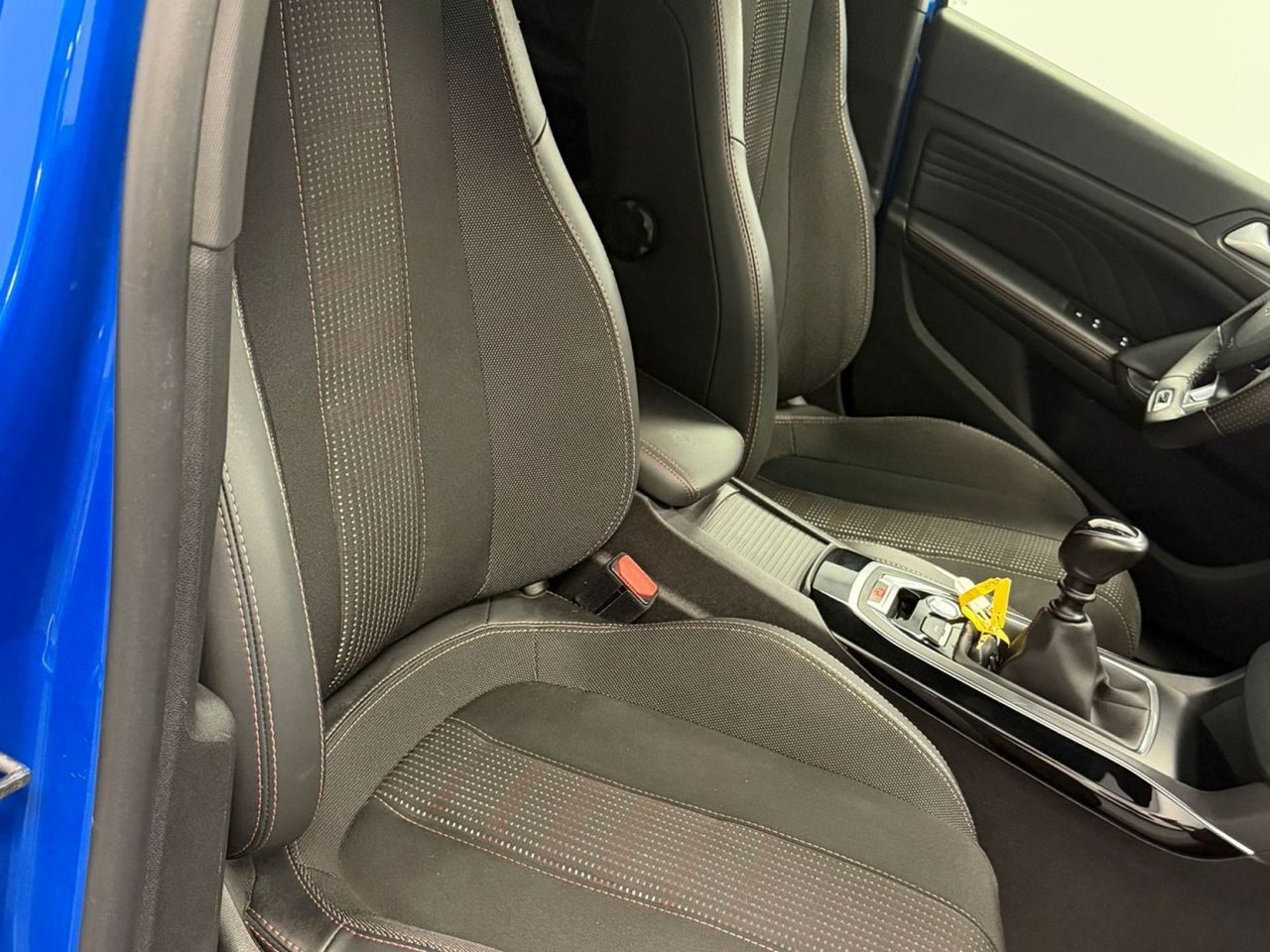 Peugeot 308 5P GT BlueHDi 130 S&S - Foto 9