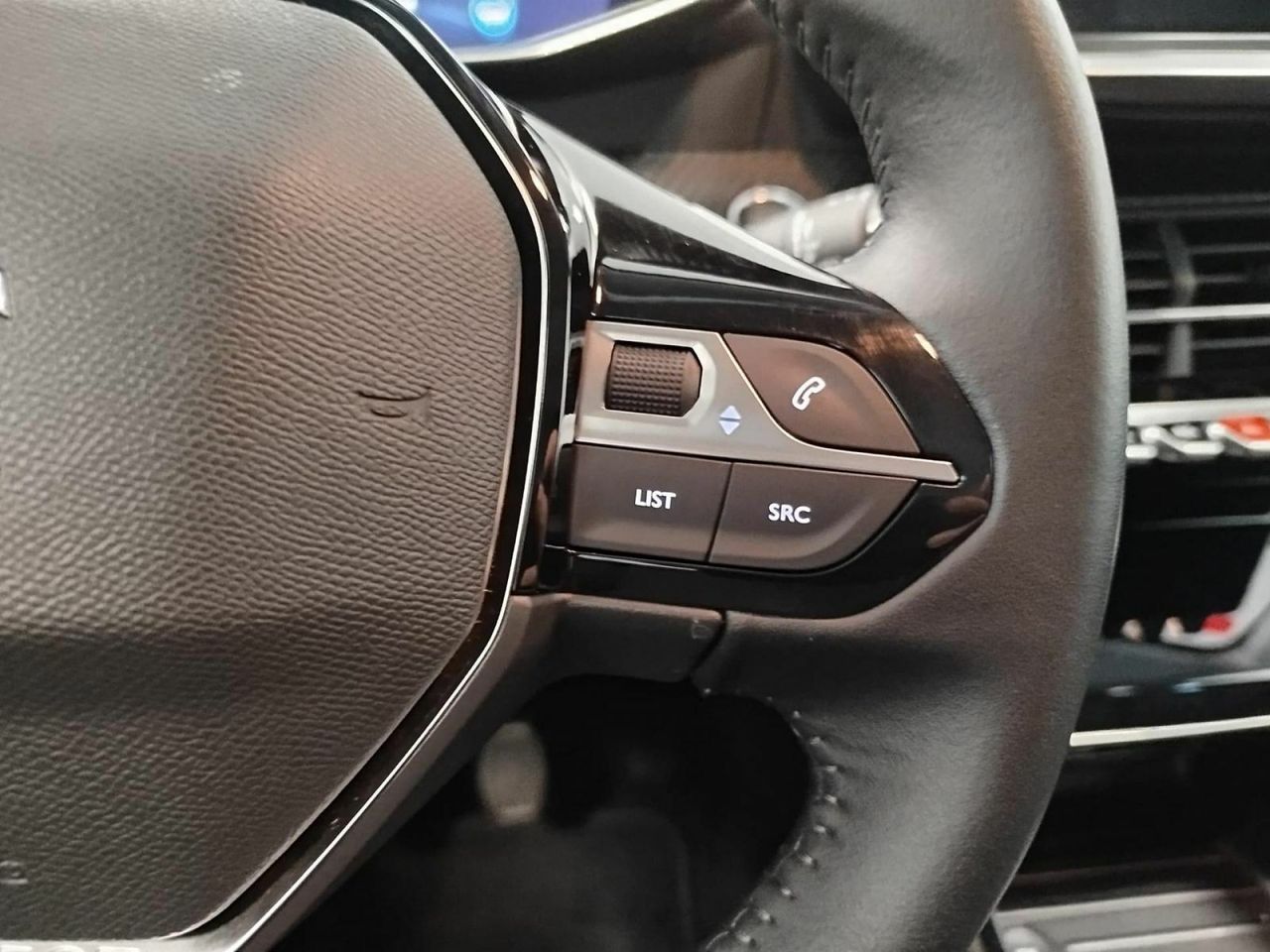 Peugeot 208 PureTech 73kW (100CV) Allure Pack - Foto 22