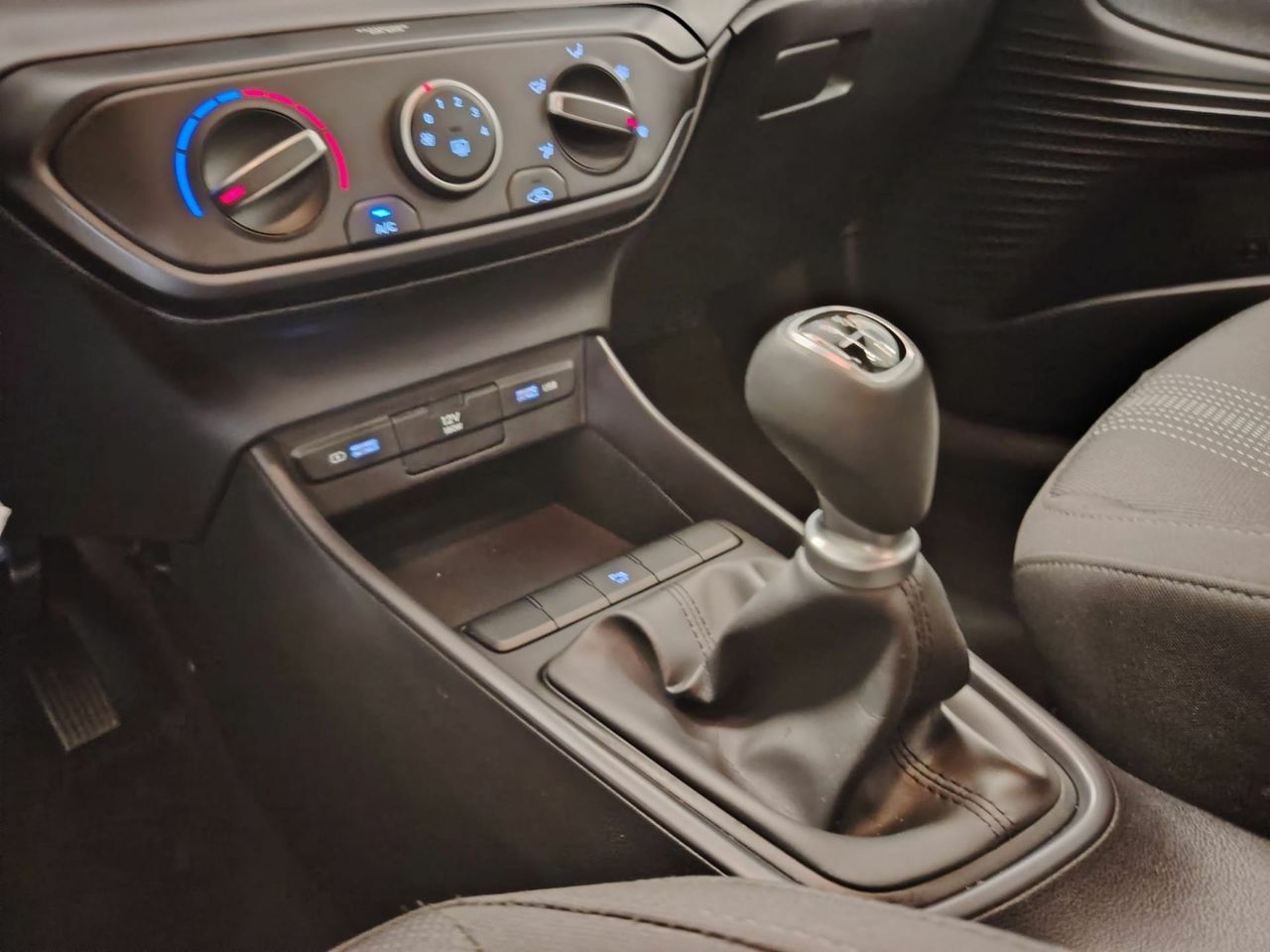 Hyundai Bayon 1.2 MPI Klass - Foto 26
