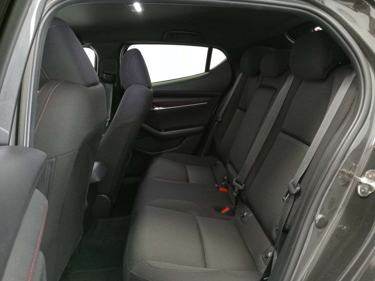 Mazda 3 2.0 e-SKYACTIV-G 88KW HOMURA - Foto 16