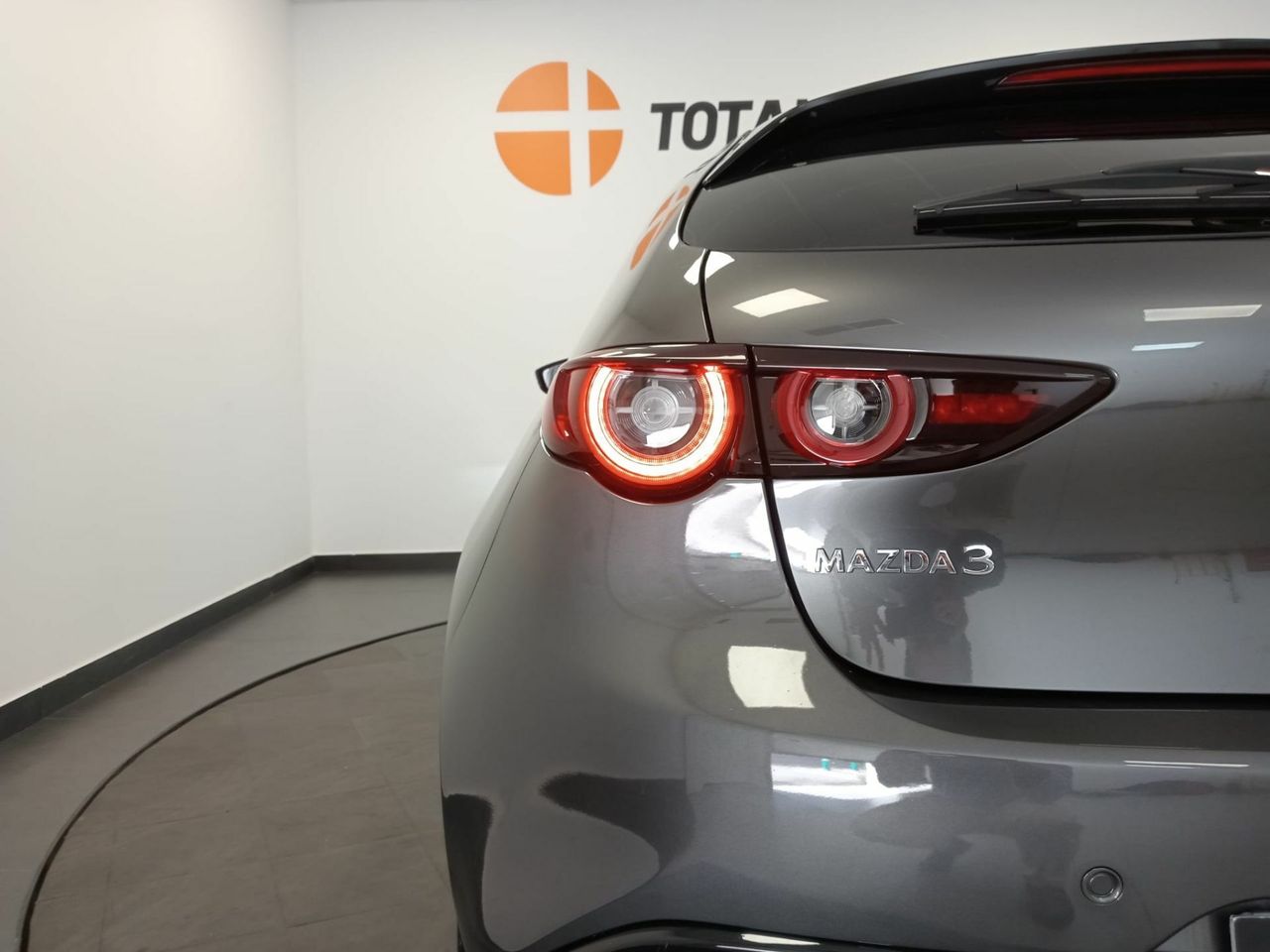 Mazda 3 2.0 e-SKYACTIV-G 88KW HOMURA - Foto 37
