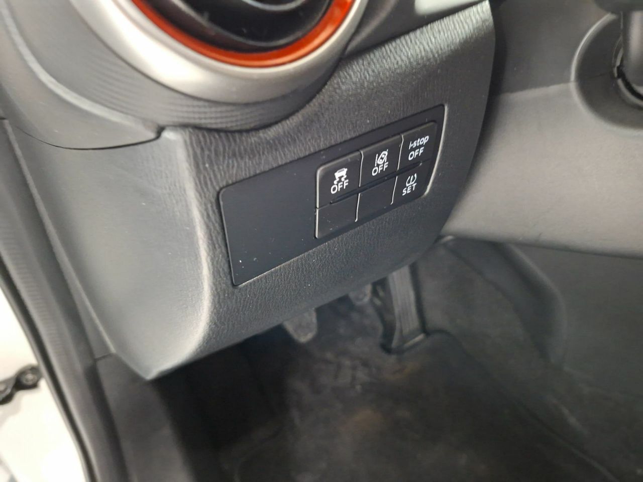 Mazda 2 e-SKYACTIV G 1.5 66kW (90CV) MT Homura - Foto 17