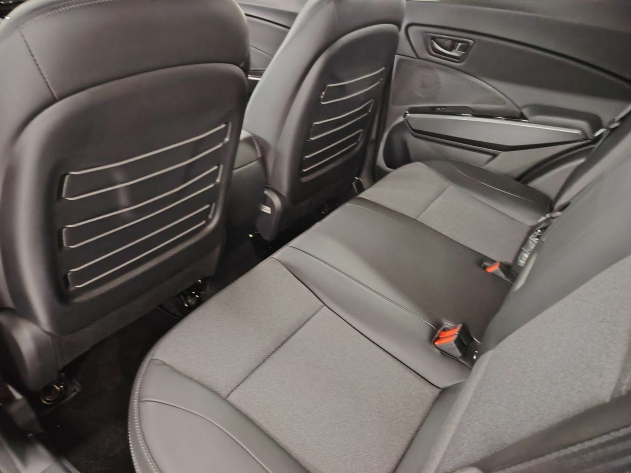 SsangYong Tivoli G15T Limited - Foto 37