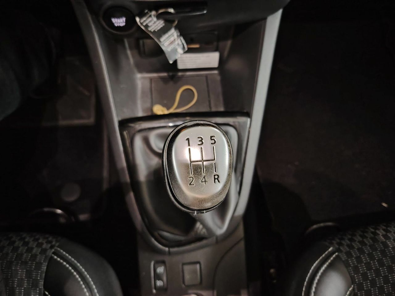 Renault Clio Zen TCe 66kW (90CV) -18 - Foto 30
