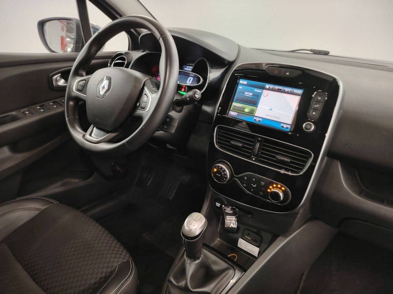 Renault Clio Zen TCe 66kW (90CV) -18 - Foto 40