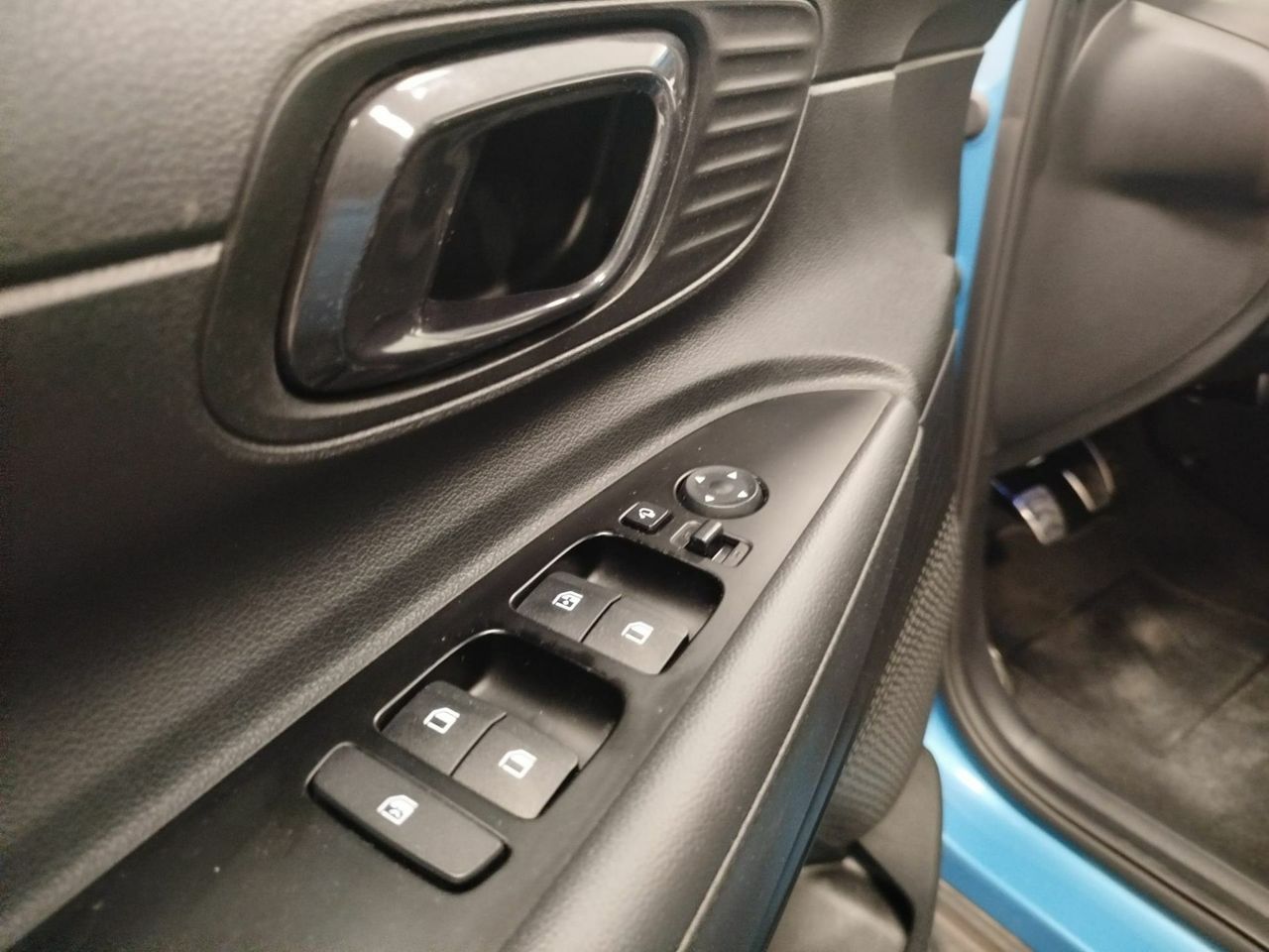 Hyundai Bayon 1.0 TGDI 74kW (100CV) Tecno - Foto 27