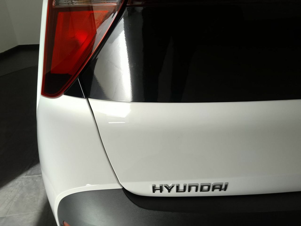 Hyundai Bayon 1.0 TGDI 74kW (100CV) 48V Tecno - Foto 25