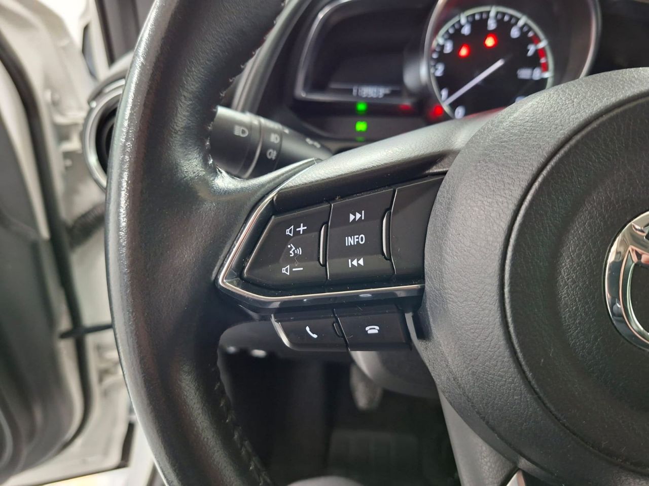 Mazda CX-3 2.0 G 89kW (121CV) 2WD Zenith Carplay - Foto 16