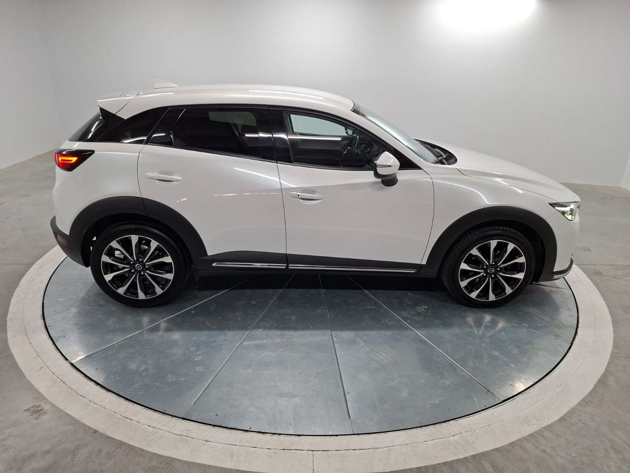 Mazda CX-3 2.0 G 89kW (121CV) 2WD Zenith Carplay - Foto 5