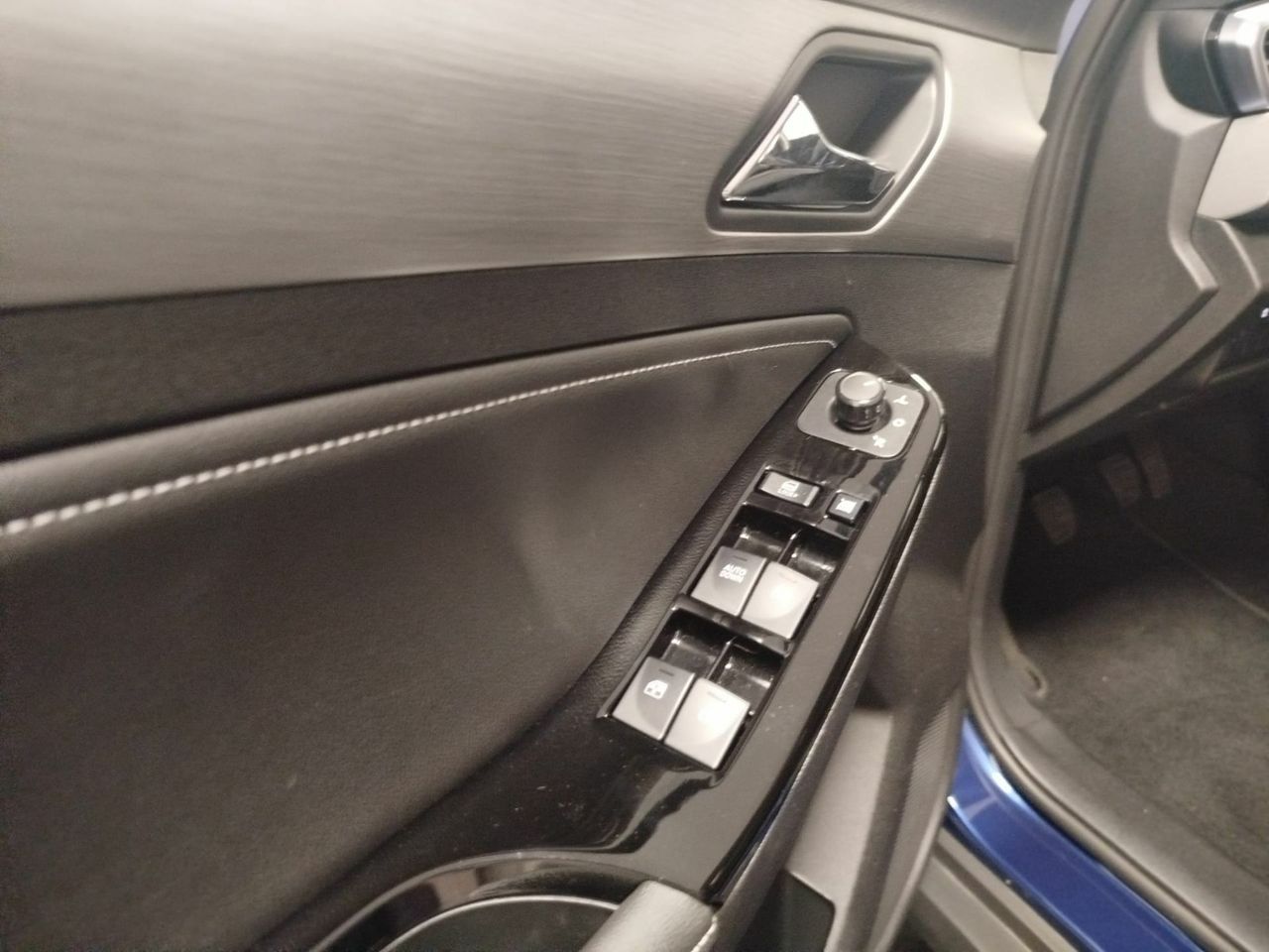 EVO 5 1.6 - Foto 22