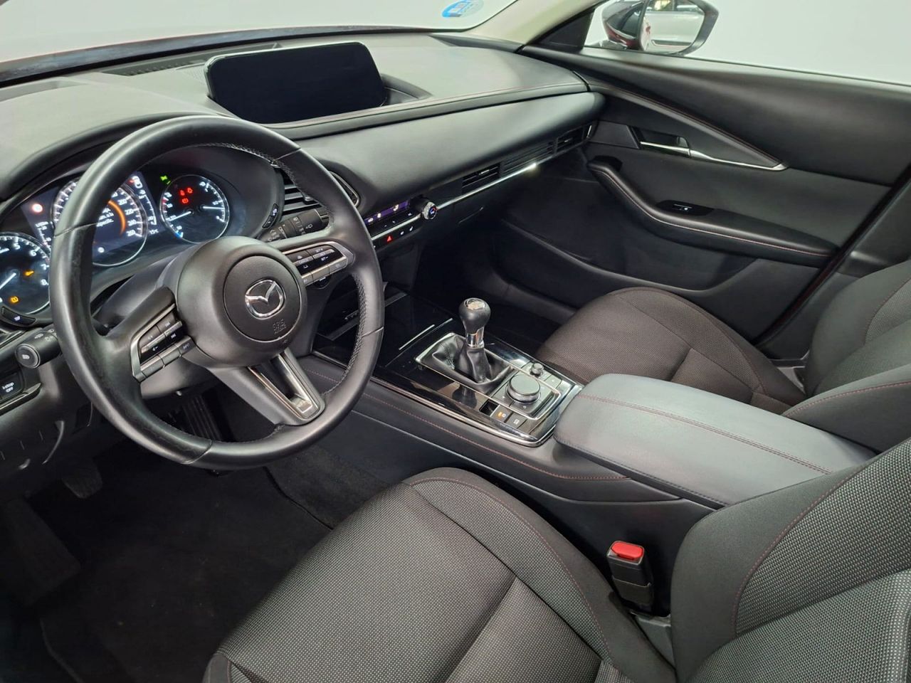 Mazda CX-30 e-SKYACTIV-G 2.0 110 kW 2WD Homura - Foto 30