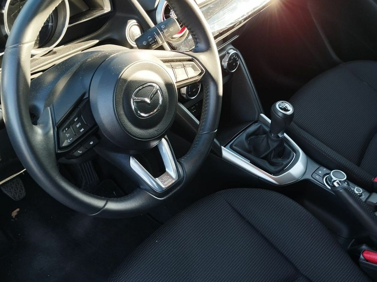 Mazda 2 e-SKYACTIV G 1.5 66kW (90CV) MT Homura - Foto 5