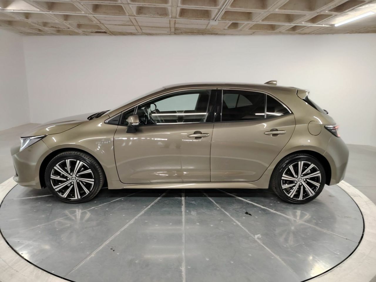 Toyota Corolla 1.8 125H STYLE E-CVT - Foto 5