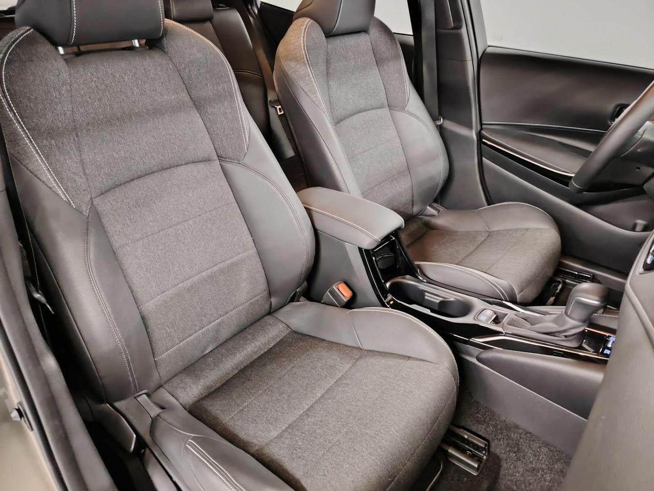 Toyota Corolla 1.8 125H STYLE E-CVT - Foto 11