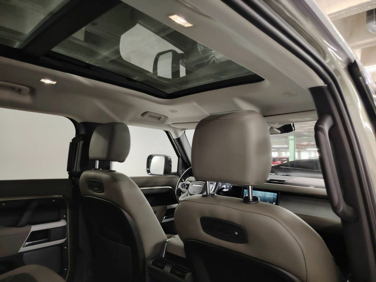 Land-Rover Defender 2.0 D240 SD4 First Edition 110 Auto 4WD - Foto 35