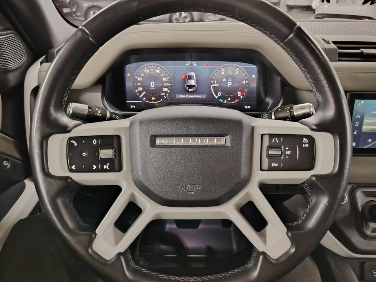 Land-Rover Defender 2.0 D240 SD4 First Edition 110 Auto 4WD - Foto 26