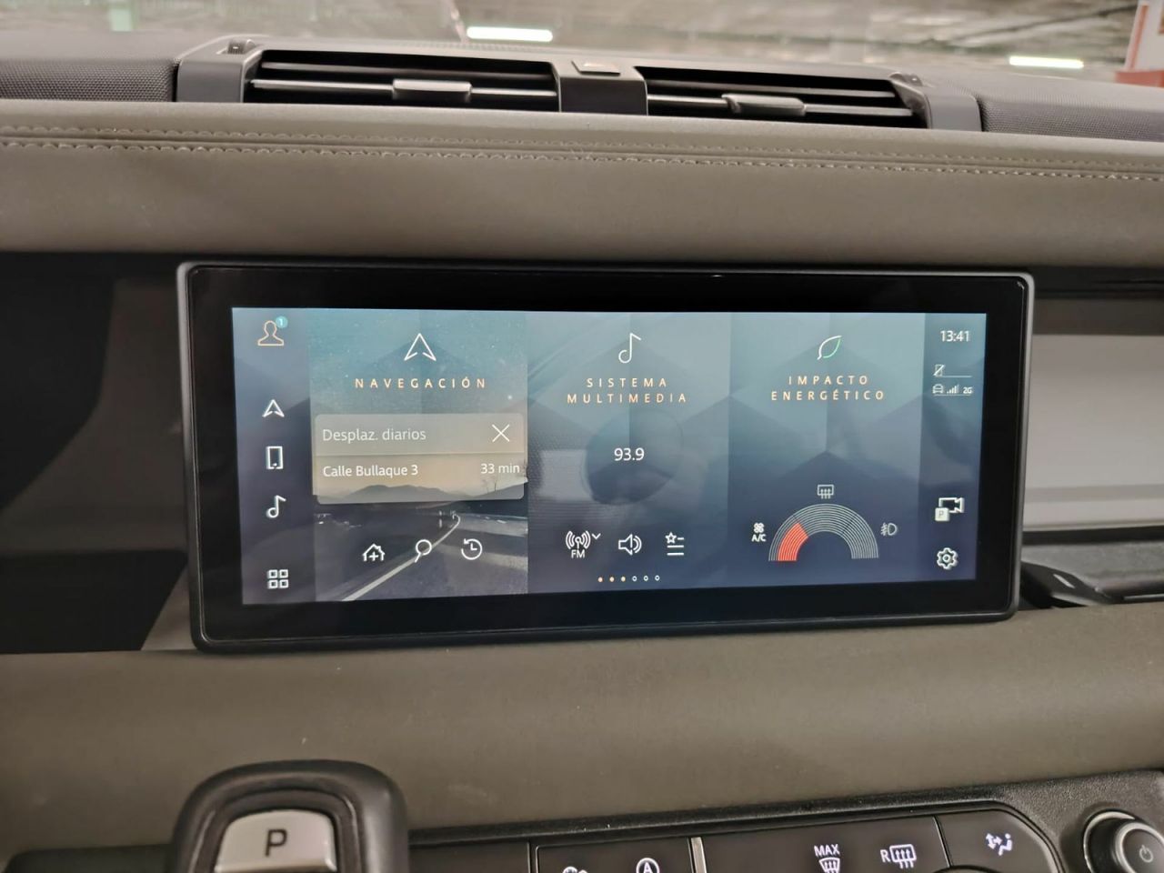 Land-Rover Defender 2.0 D240 SD4 First Edition 110 Auto 4WD - Foto 29