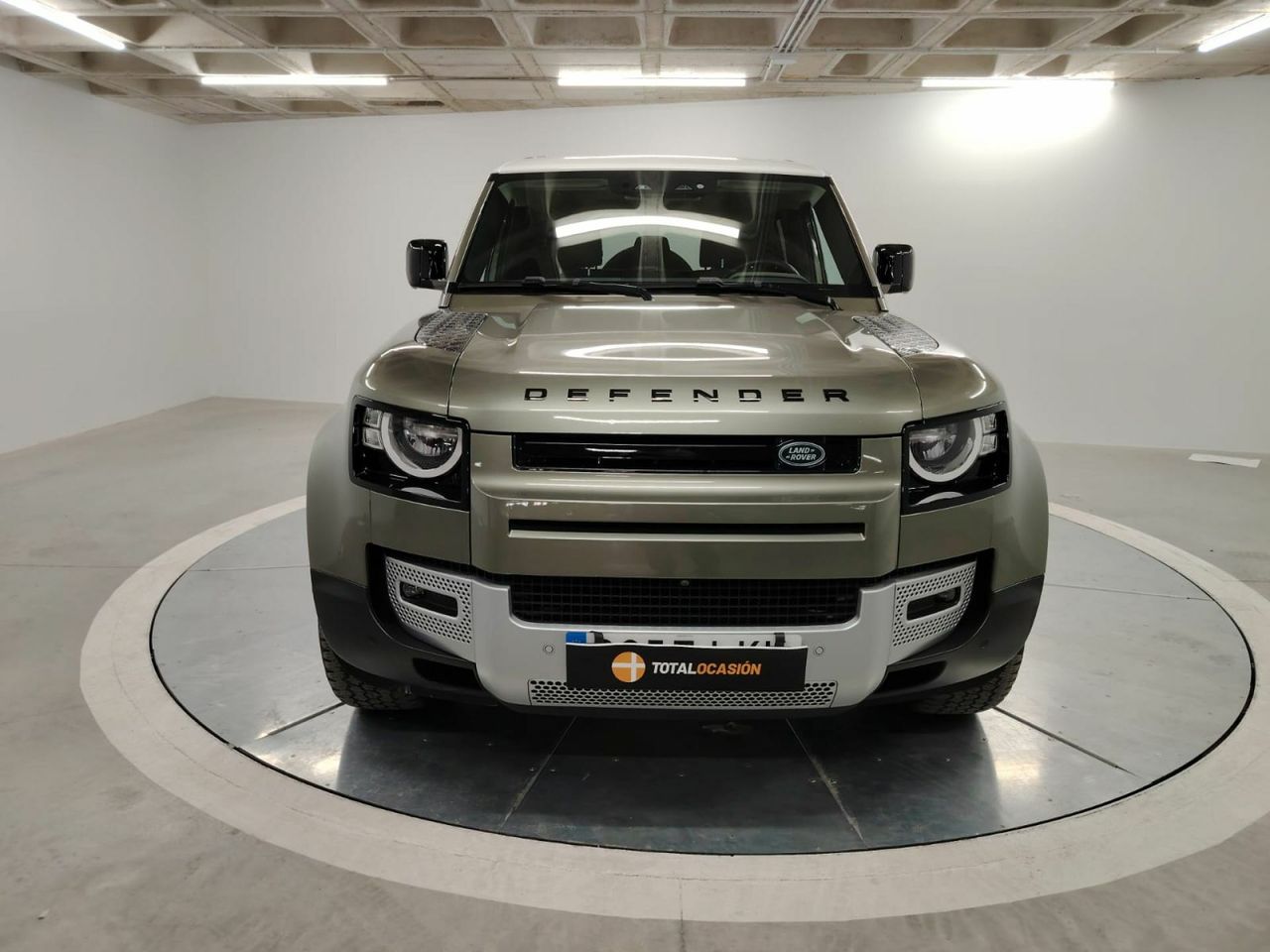 Land-Rover Defender 2.0 D240 SD4 First Edition 110 Auto 4WD - Foto 4