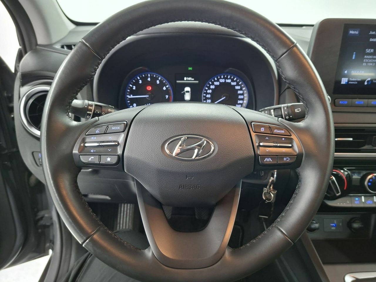 Hyundai Kona 1.0 TGDI Essence 4X2 - Foto 17