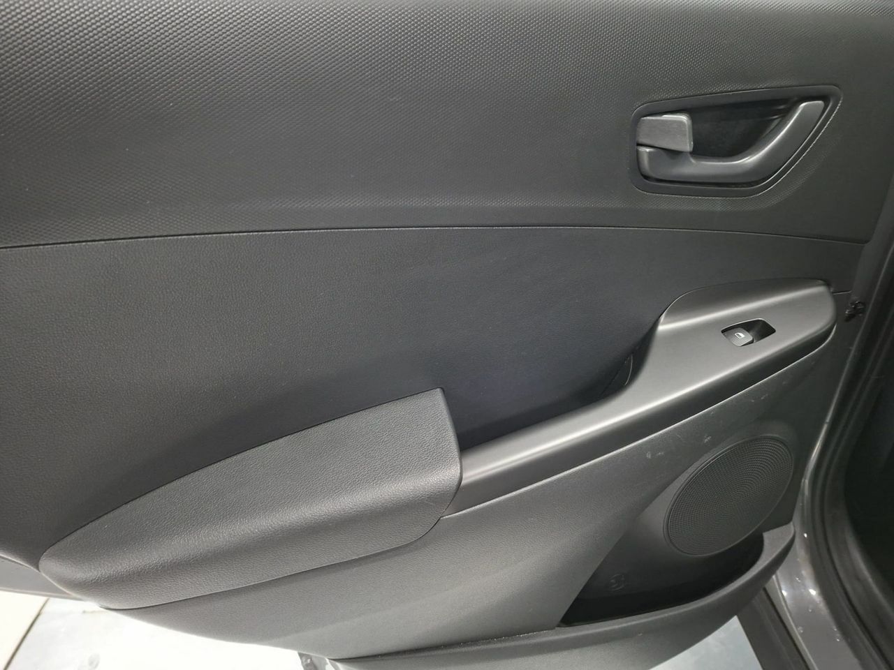 Hyundai Kona 1.0 TGDI Essence 4X2 - Foto 40